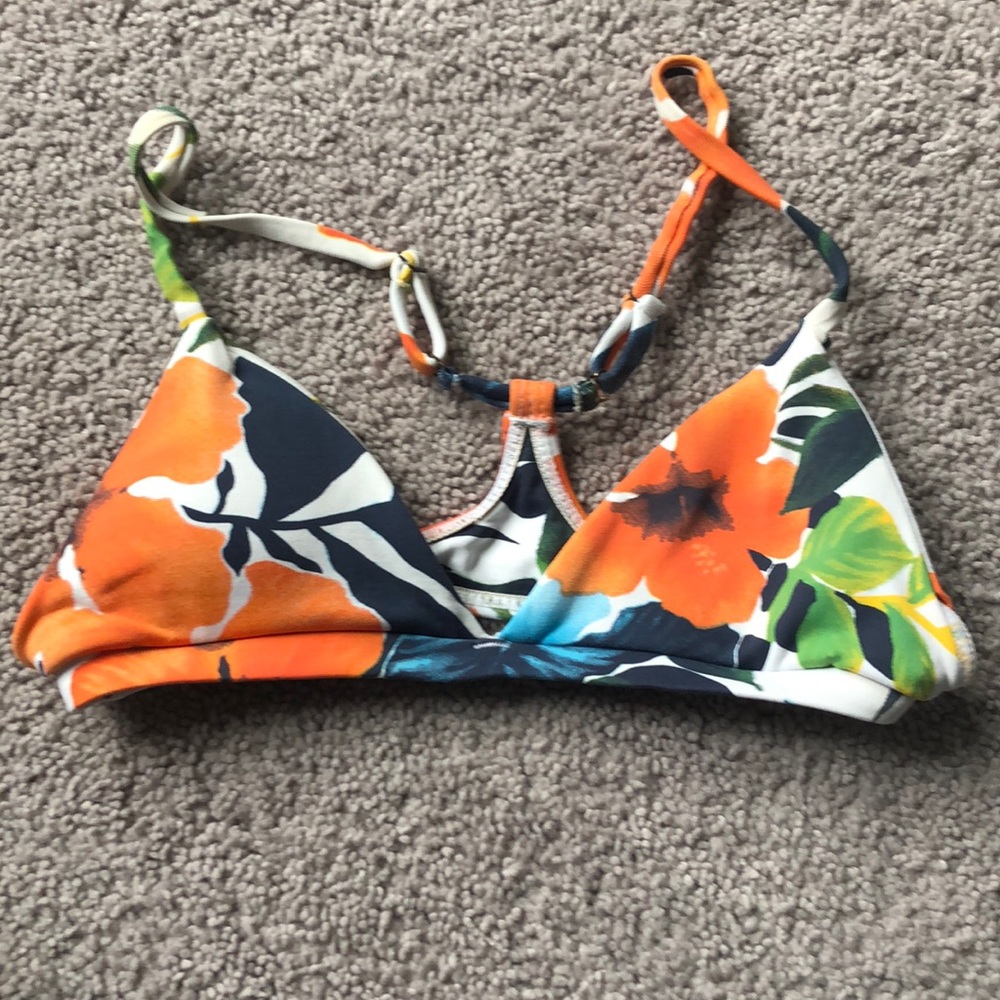 Midori bikini top